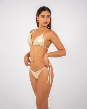 Alessa Ivory
