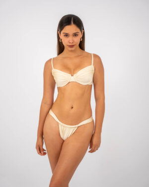 Lua Ivory
