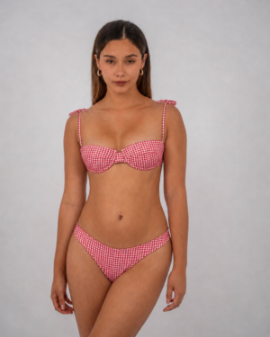 Ari Vichy Cherry